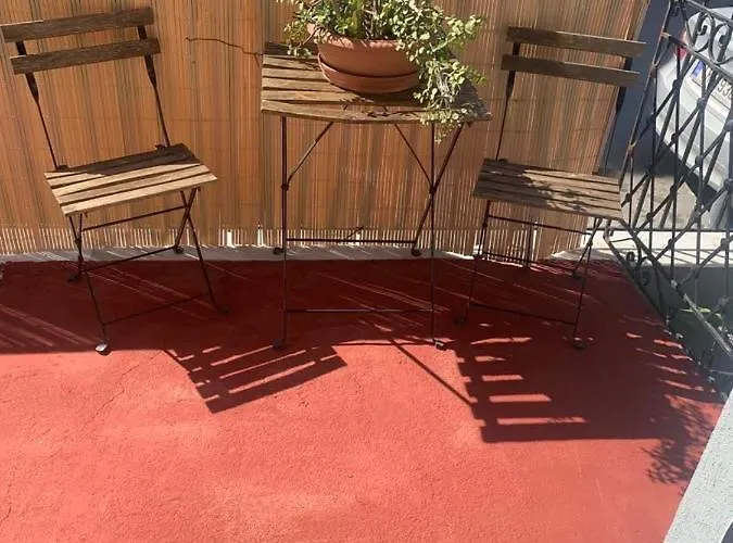 Close To Train Station Larissa