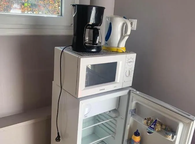 Close To Train Station Apartamento